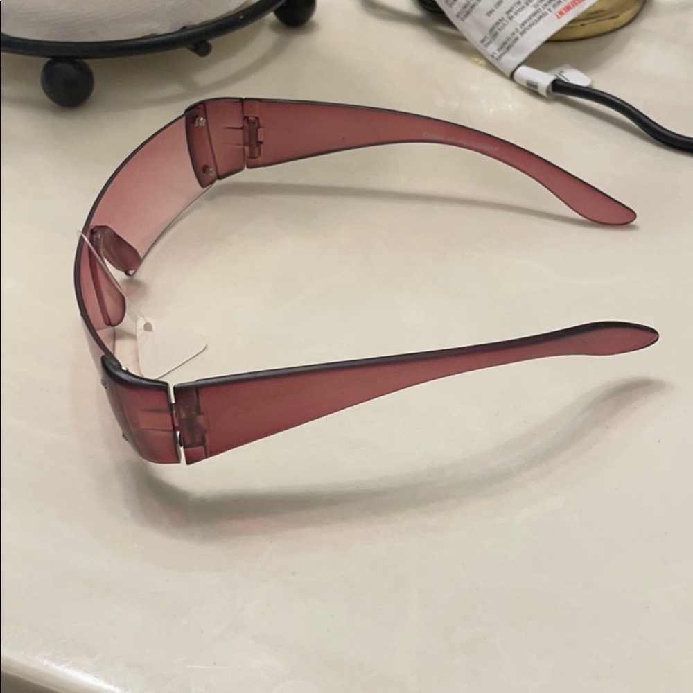 Sunglasses - Picture 2 of 4